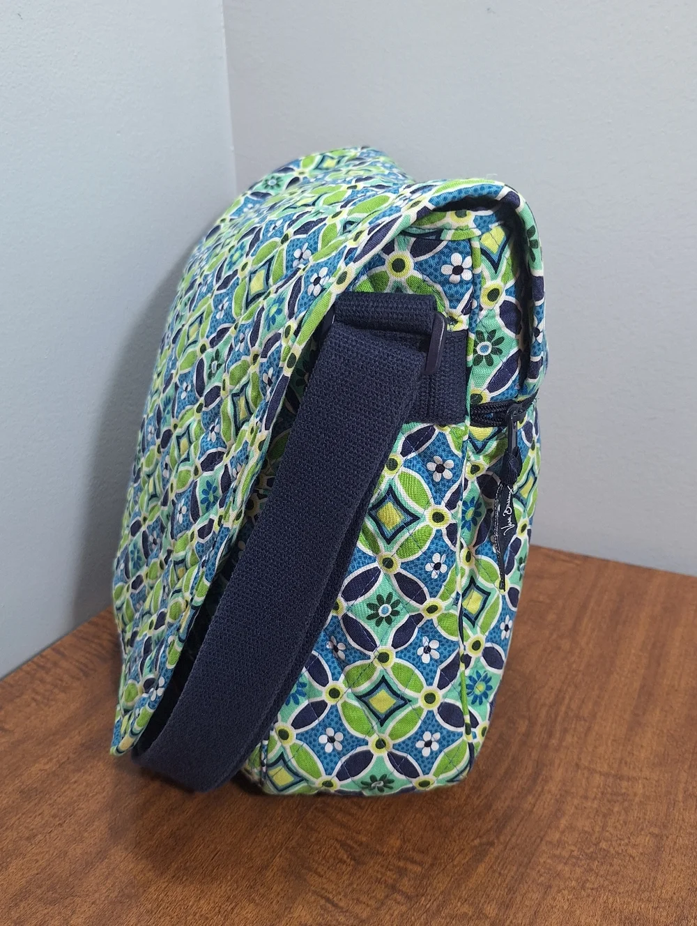 Vera Bradley Messenger Bag Adj  Blue Green Daisy Daisy Travel Laptop Retired
